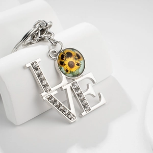 Sunflower Love Letter Keychain Rhinestone Inlaid Metal Key Ring For Mother's Day Gift Women Fashion Accessory