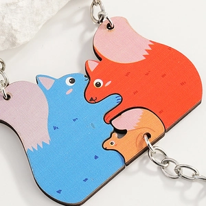 Cute cartoon squirrel wooden keychain set with three-piece colorful interlocking pendant