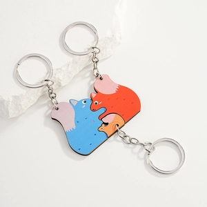 Cartoon Squirrel Wooden Keychain Interlocking Animal Design Bag Pendant Car Key Ring Accessory Fashion Decoration For Unisex