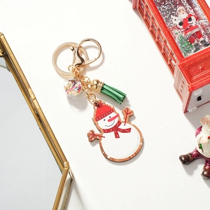 Cute Christmas Snowman Wooden Keychain Cartoon Pendant With Green Tassel And Star Sequin Ball Festive Bag Charm Car Key Ring