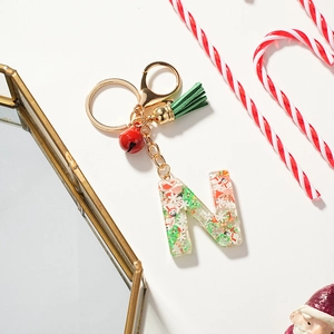 Porte-clés Lettre N en Résine de Noël Avec Père Noël Sapin de Noël Flocons de Neige Clochette Rouge Gland Vert Pendentif Cadeau