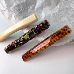 Korean Style Minimalist Acrylic Rectangular Hair Clip For Women Handmade Creamy White Barrette Fashion Hair Accessories