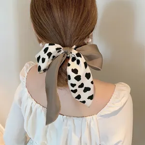 Damen Eleganter Schleifen Haargummi Mit Herzmuster Band Pferdeschwanz Halter Satin Stoff Haargummi Mit Künstliche Perlenimitat Für Den Alltag