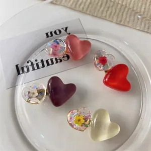 Barrettes à cheveux cœurs floraux avec fleurs séchées en rose, rouge, violet et beige