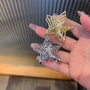 Pince à Cheveux Étoile en Métal Ajouré Élégante pour Femmes avec Strass Barrette Étoile Multicouche Accessoires de Coiffure Géométriques