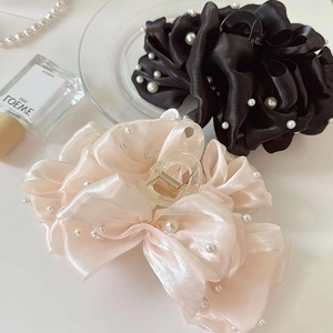 Grande Pince à Cheveux Élégante en Satin Bulle de Nuage Avec Fausse Künstliche Perle Pince en Tissu Pour Femmes Bijoux de Coiffure Rétro