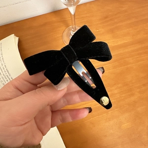 Korean Style Retro Velvet Bow Hair Clip Gold Button Accent Black Alloy Snap Clip For Women Fashion Hair Accessories
