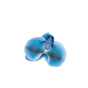 Eleganter blauer Orchideen-Haarclip mit Farbverlauf und einer Perle in der Mitte