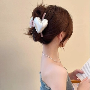 Large Hair Claw Clip Silver 3D Padded Heart Shape Pink Translucent Base Korean Style Women Hair Styling Accessories