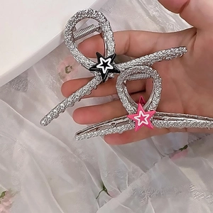 Lot de pinces à cheveux étoiles en strass avec finition argentée texturée pour femme