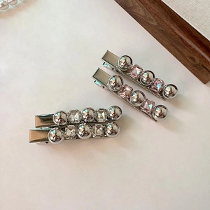 Lot de barrettes à cheveux argentées avec cristaux roses et perles élégantes
