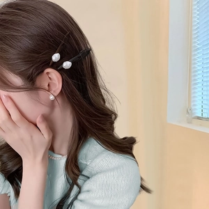 Pince à Cheveux Minimaliste en Alliage avec Künstliche Perle Artificielle Baroque Irrégulière Accessoires de Cheveux Élégants pour Femmes