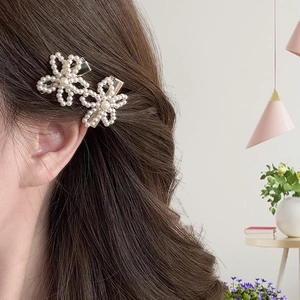Barrettes à cheveux élégantes avec fleurs en perles pour femmes, design français chic lot de 2
