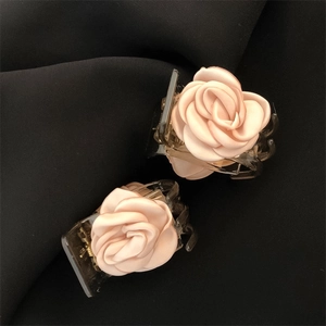 Simple Romantic Satin Flower Hair Claw Alloy Camellia Hair Clip Gentle Milk Tea Color Floral Headwear Accessory For Women