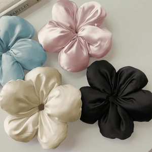 Eleganti Scrunchies Larghi in Raso Floreale Stile Coreano Dolce Fiore Elastici per Capelli Donna Accessori per Capelli Quotidiano Vacanza