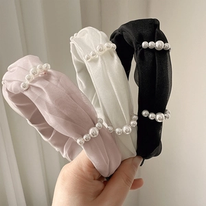 Vintage Elegant Gauze Pleated Knotted Headband With Faux Artificial Pearl Wide Chiffon Hair Band For Women Daily Wedding Hair Accessories
