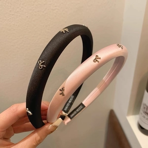 Women Padded Satin Headband With Metal Bow Decoration Vintage Handmade Solid Color Hair Hoop Fashion Hair Accessories