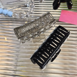 Sparkling large hair claw clips in translucent grey and black with zircon crystals