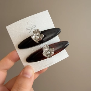 Korean Style Acetate Oval Hair Clip With Metal Flower And Faux Artificial Pearl Elegant Vintage Duckbill Hairpin For Women Jewelry