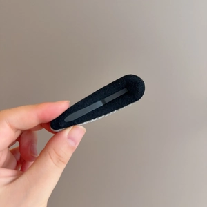 Retro grey cross BB hair clip with black felt lining and metal snap button for women