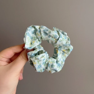 Floral print scrunchie set in dopamine colors with high elastic pleated ice silk fabric
