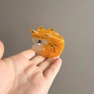 Original orange fox hair claw clip with acetate marble texture for women stylish hair accessory