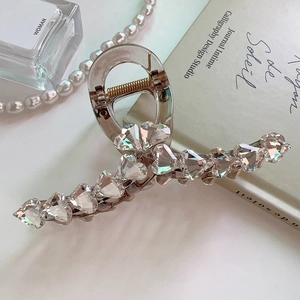 Grande pince à cheveux élégante en acrylique avec strass et cristaux en cœur