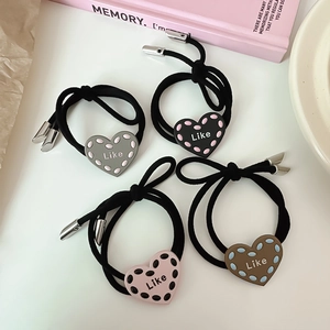 Vierer-Set elastische Herz-Haargummis mit Like-Schriftzug in Grau, Rosa, Braun und Schwarz