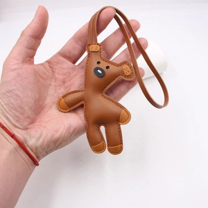 Cartoon PU Leather Animal Bag Charm Cute Bear Horse Giraffe Shape Keychain For Handbags Backpacks Women Kids Fashion Accessory