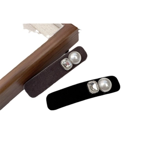 Set di eleganti fermagli per capelli in velluto francese con perle e strass in nero e marrone