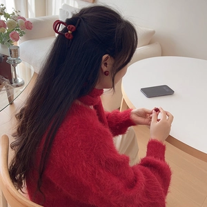 Elegant deep red bow hair claw and matching stud earrings set for women