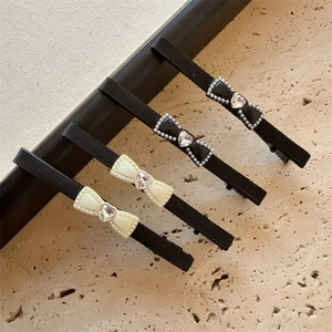 Elegante Ripsband Schleife Haarspange Mit Herz Strass Künstliche Perle Entenschnabel Clip Süße Pony Clip Damen Haarschmuck