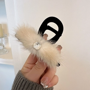 Plush faux fur hair claw clip with large square crystal rhinestone for autumn winter