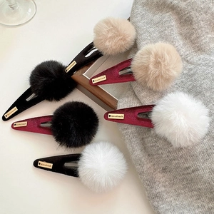 Lot de 6 barrettes à cheveux boules en peluche chic avec velours et étiquette métal