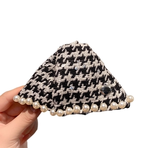 Classic houndstooth hair claw clip with pearl trim and sequin details for women