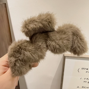 Grande pince à cheveux en peluche marron scintillante pour cheveux épais automne hiver