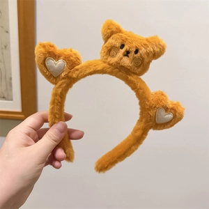 Fascia per capelli in peluche giallo zenzero con orsetto e cuori bianchi per il lavaggio