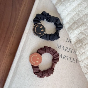 Vintage Forest Style Smile Face Scrunchies High Elasticity Satin Look Pleated Fabric Hair Ties Women Headwear Accessories