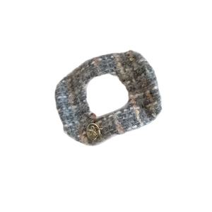 Elegant grey tweed hair claw clip with golden bow pendant for women's autumn style