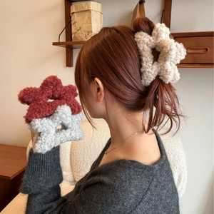 Vintage Pinza per Capelli a Stella in Peluche per Donna Autunno Inverno Morbido Fermaglio per Capelli a Stella Minimalista Accessori per Capelli