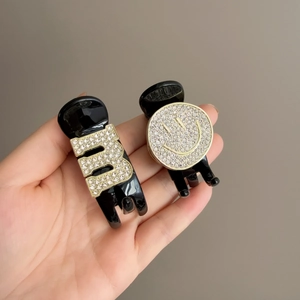 Fashion Black Acrylic Rhinestone Hair Claw Clip For Women Elegant Letter Smiley Face Hair Accessories Mini Hair Grip
