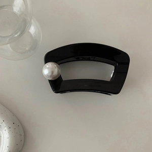 Pince à cheveux noire élégante avec grande perle pour femmes au style coréen minimaliste