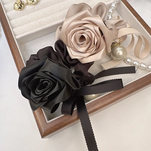 Eleganti Scrunchie In Raso Con Rosa E Nastro Di Künstliche Perle Fermacapelli Retrò Coreani Per Donna Matrimonio Festa Accessori Per Capelli