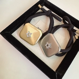 Retro brushed metal square hair ties with star rhinestones in gold and silver finish