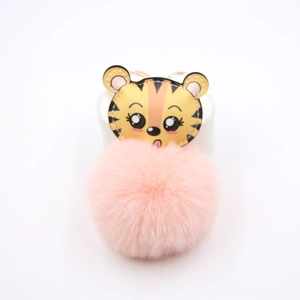 Pendentif tigre en cuir pour sac avec pompon en fourrure rose et porte-clés métallique