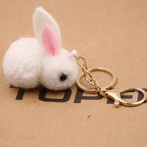 Porte-clés Lapin en Peluche Mignon Pendentif de Sac Animal de Dessin Animé Accessoire de Porte-clés en Alliage Doré
