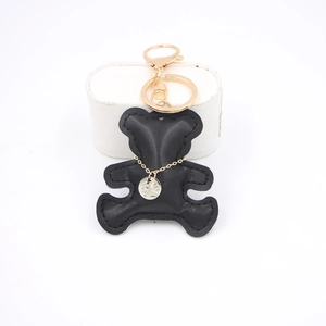 Cartoon Bear PU Leather Keychain For Women Cute Animal Bag Charm With Metal Alloy Pendant Gold Tone Keyring Accessories