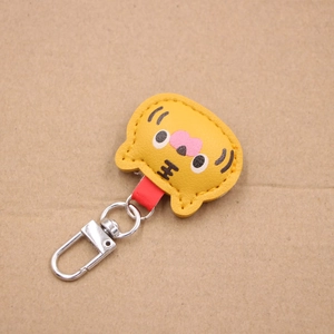 Cute yellow tiger leather keychain with silver metal clip for New Year gift accessory