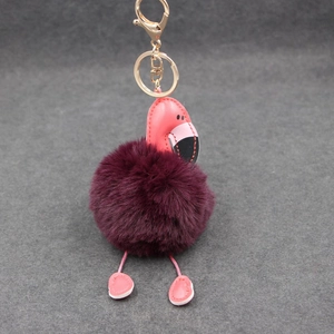 Porte-clés pompon flamant rose en fausse fourrure avec fermoir doré pour sacs à main