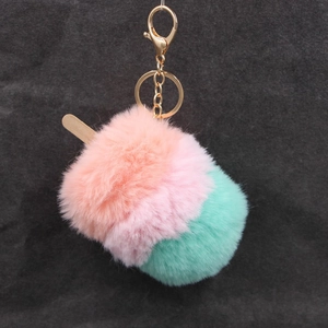 Porte-clés peluche en forme de glace avec pompon tricolore rose corail et vert menthe